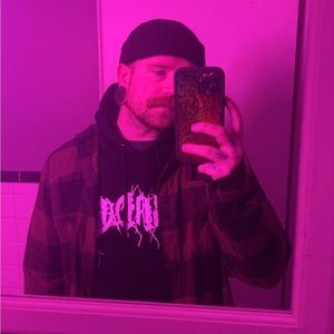 Meet your Posher, Christian